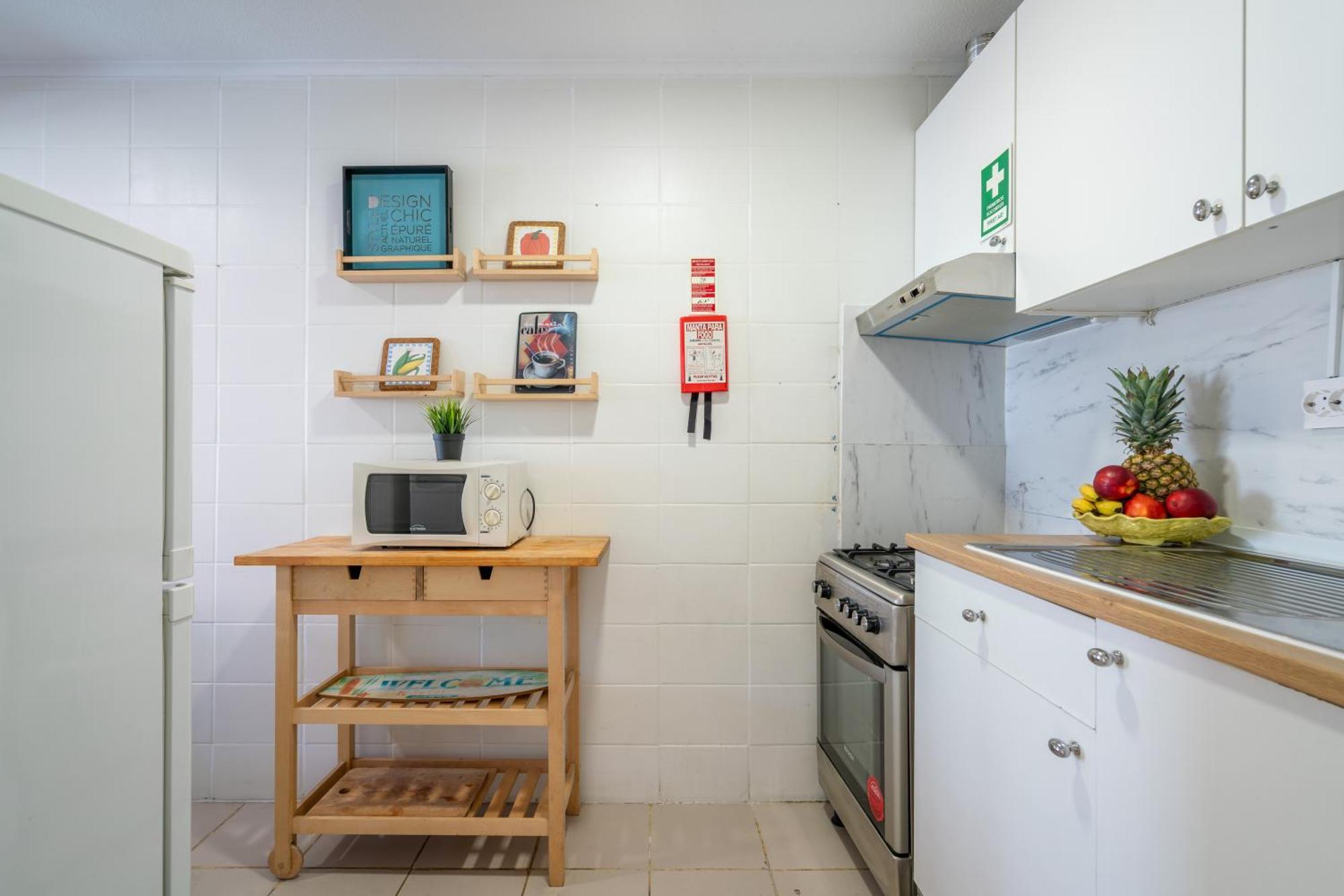Host Wise - Large Flat W Terrace - Ace Location At Aliados Apartment Porto Ngoại thất bức ảnh