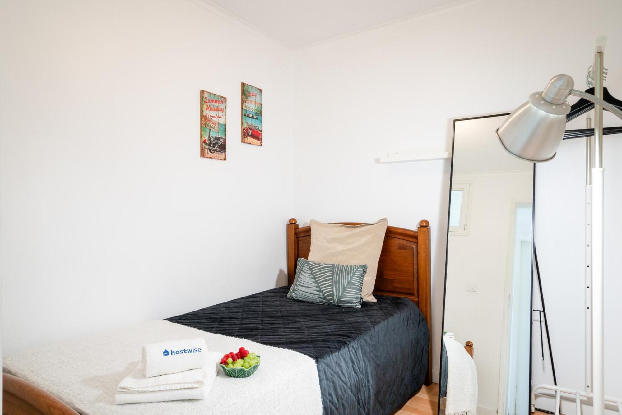 Host Wise - Large Flat W Terrace - Ace Location At Aliados Apartment Porto Ngoại thất bức ảnh