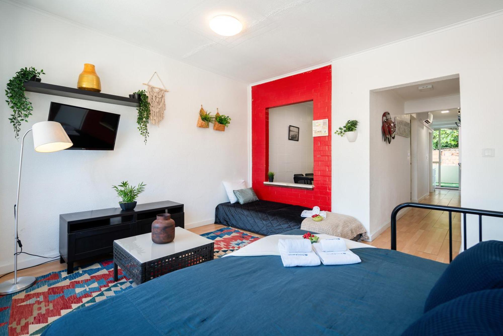 Host Wise - Large Flat W Terrace - Ace Location At Aliados Apartment Porto Ngoại thất bức ảnh