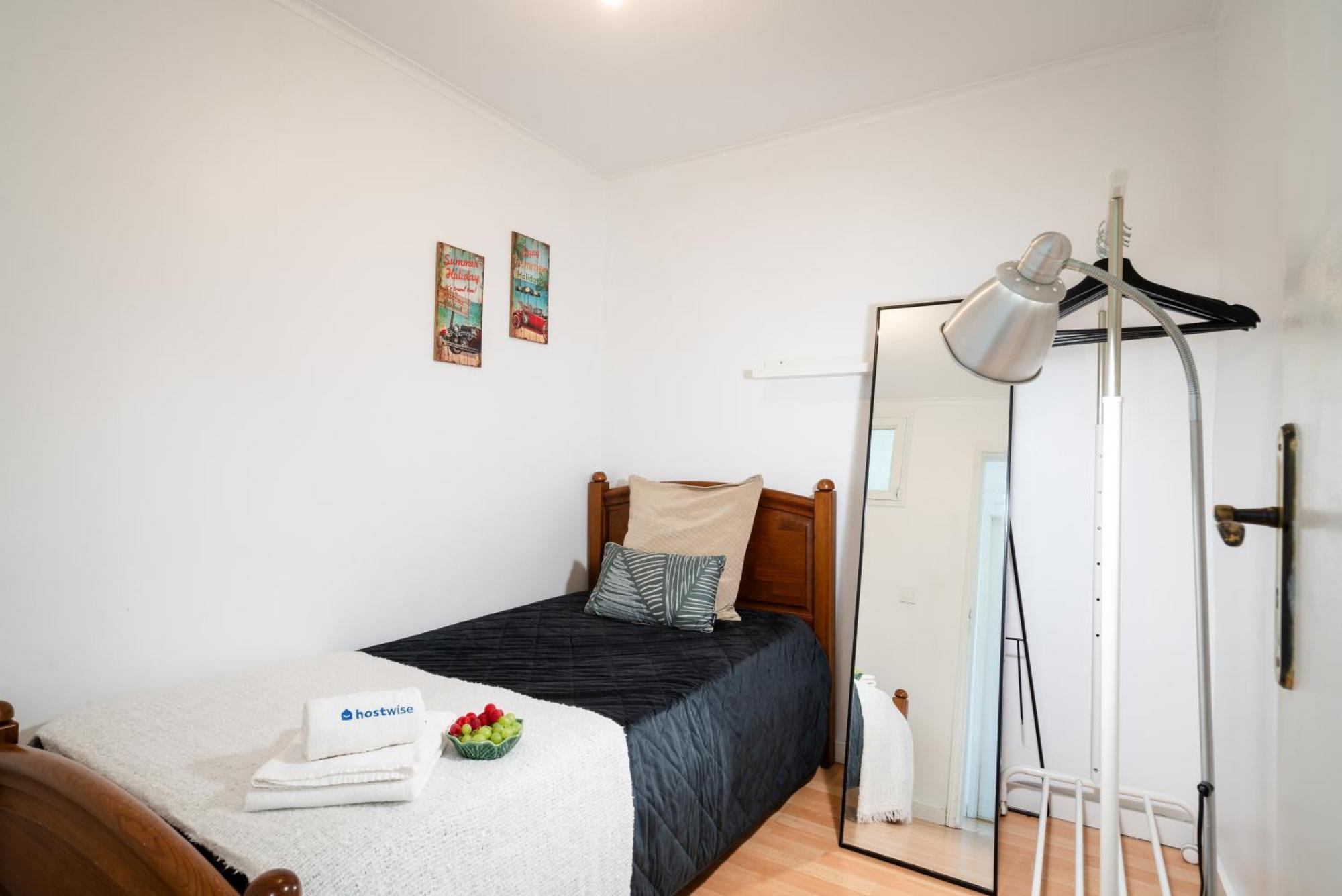 Host Wise - Large Flat W Terrace - Ace Location At Aliados Apartment Porto Ngoại thất bức ảnh