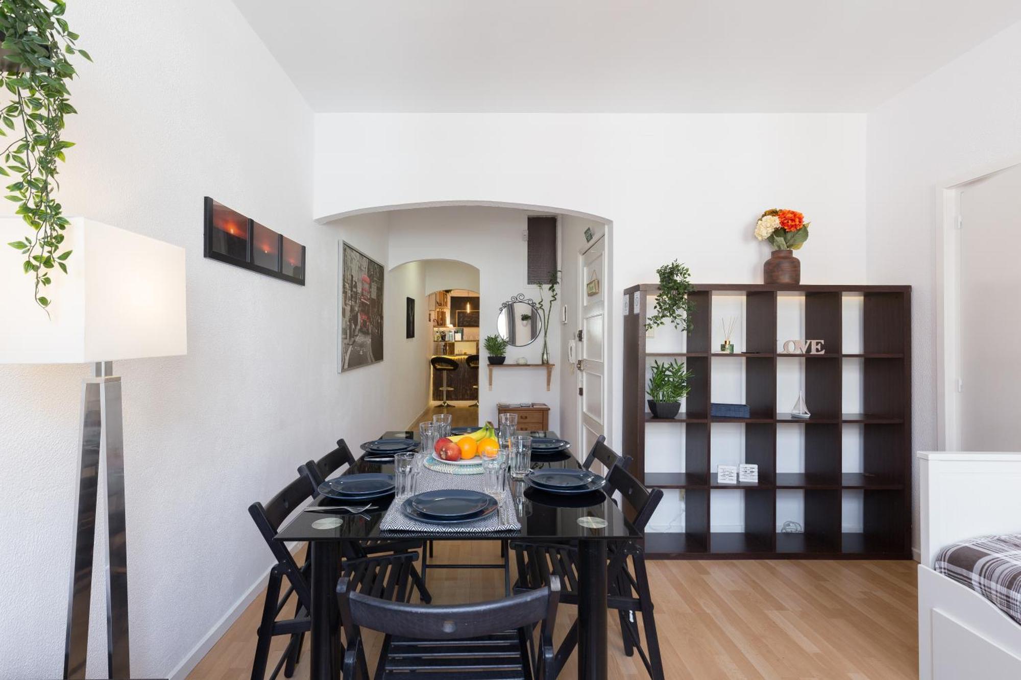 Host Wise - Large Flat W Terrace - Ace Location At Aliados Apartment Porto Ngoại thất bức ảnh