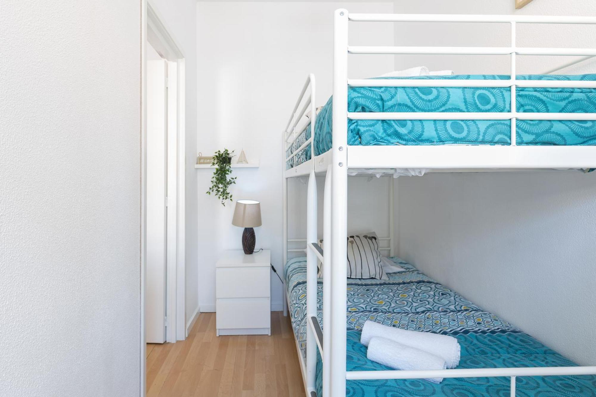 Host Wise - Large Flat W Terrace - Ace Location At Aliados Apartment Porto Ngoại thất bức ảnh