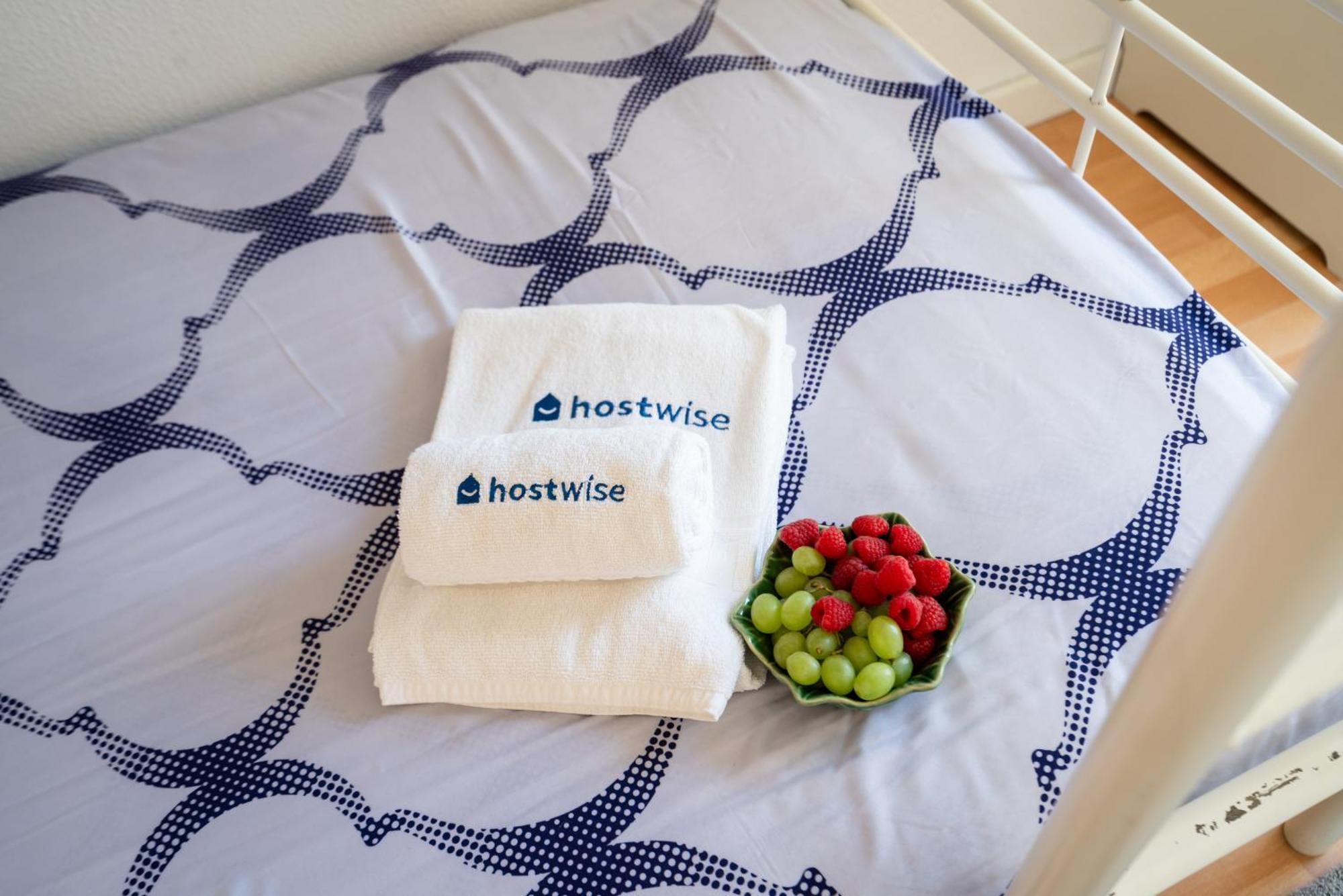 Host Wise - Large Flat W Terrace - Ace Location At Aliados Apartment Porto Phòng bức ảnh