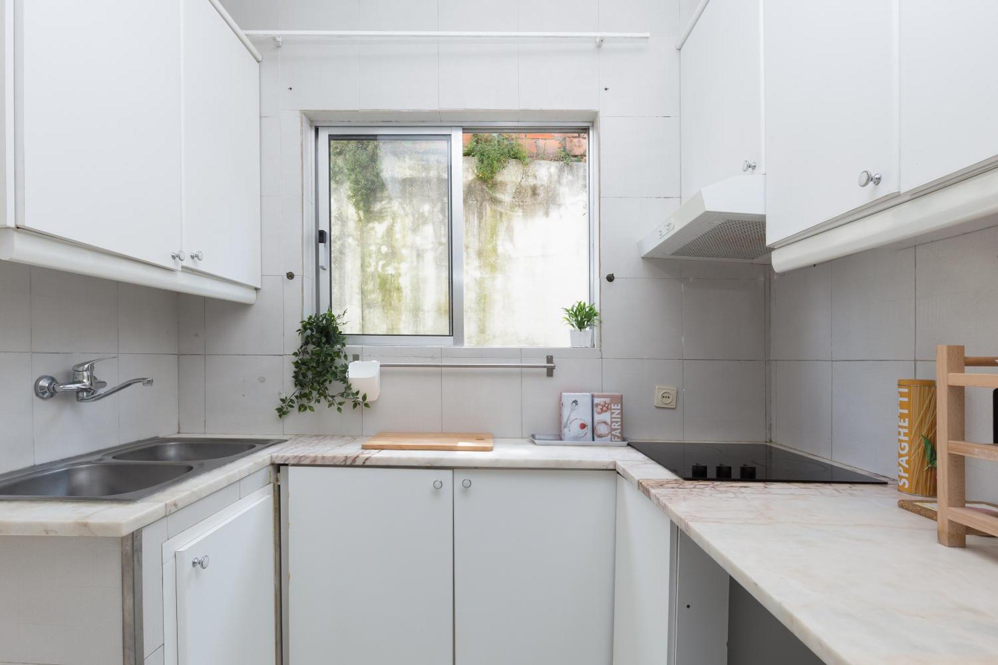 Host Wise - Large Flat W Terrace - Ace Location At Aliados Apartment Porto Phòng bức ảnh