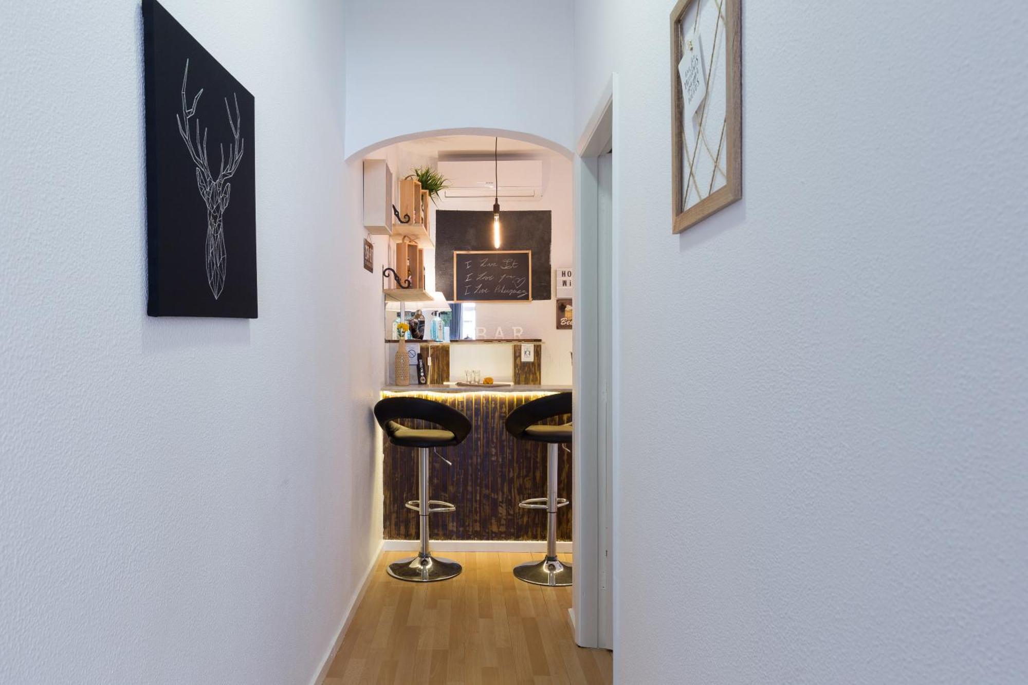 Host Wise - Large Flat W Terrace - Ace Location At Aliados Apartment Porto Phòng bức ảnh
